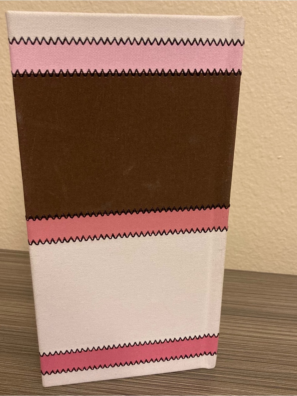 Hallmark Address Book - Picture 4 of 6